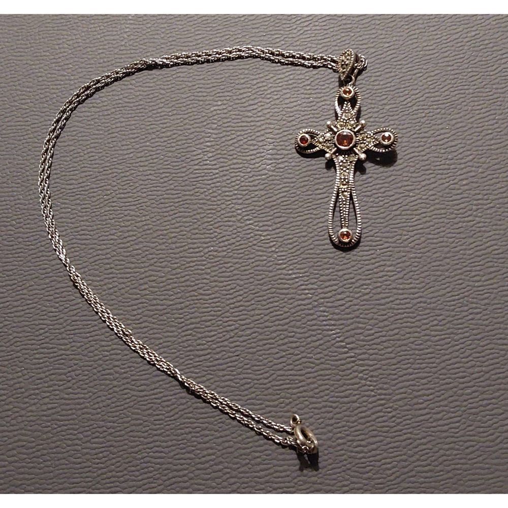 Elegant Silver Cross Pendant Necklace